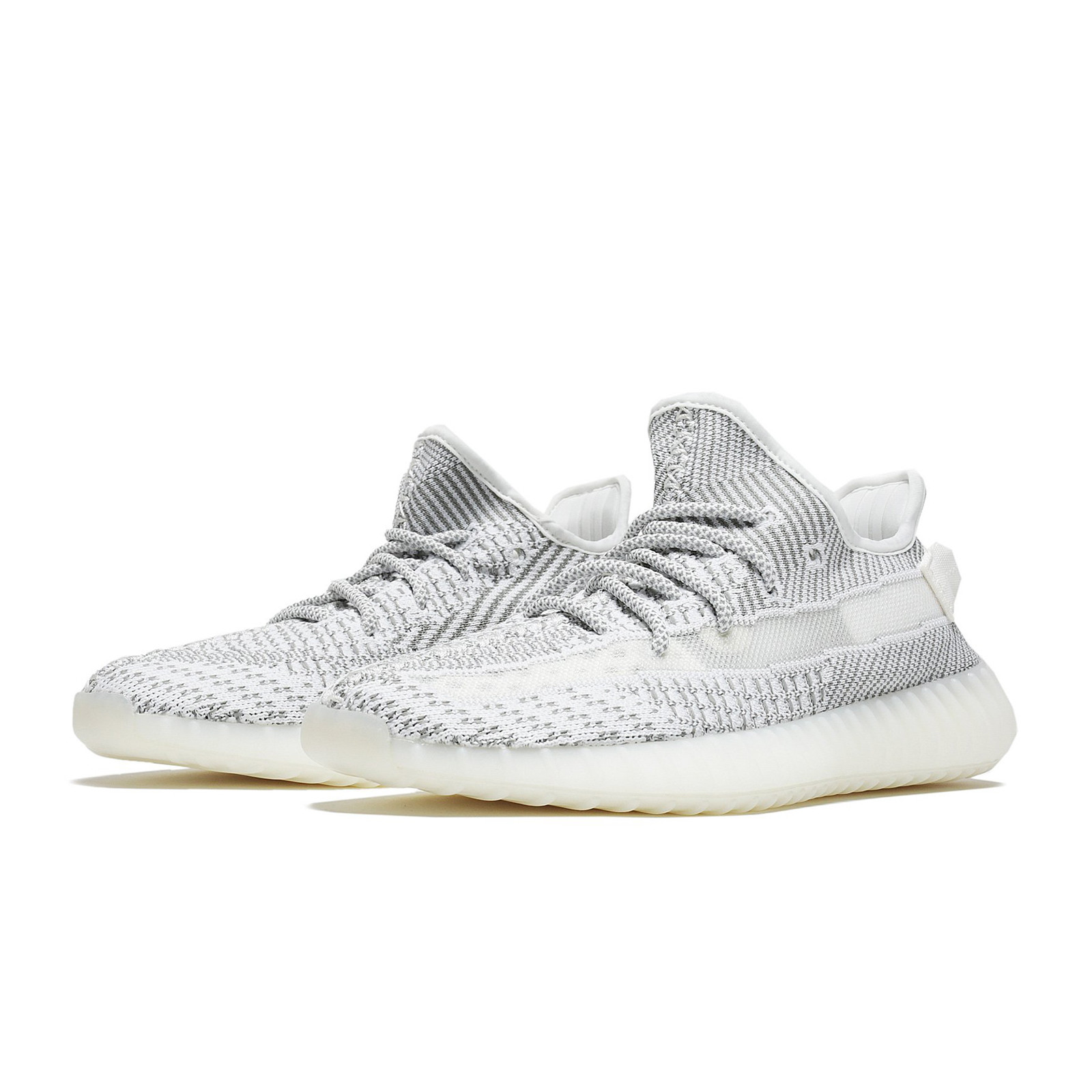 Yeezy Boost 350 V2 Cloud White Sneaker Matching Beanie